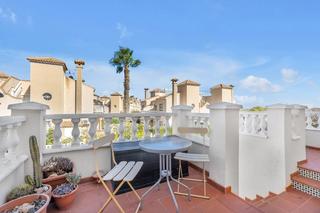 Maison  Niagara. Bungalow en venta en playa flamenca  planta alta con terraza y p