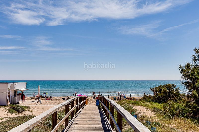 Foto d4e69b46-9ba4-4d10-aeba-82e41a51a7d4. Apartament amb piscina a Los Europeos Torrevieja