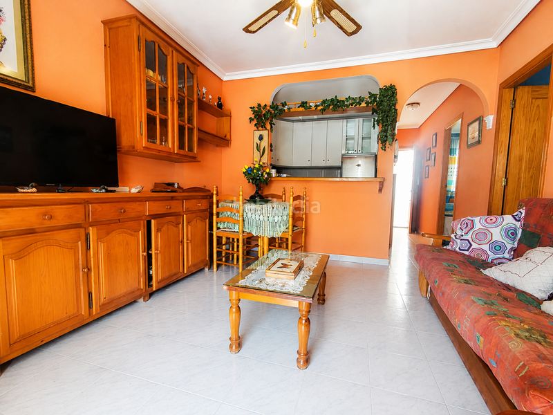 Foto e4899d98-a015-40b9-93ea-b0c65da22412. Apartament amb piscina a Los Europeos Torrevieja