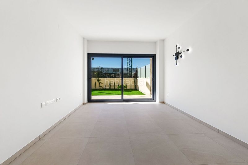 Foto 13b21bb3-0140-4f01-864d-717f1b68e9ba. Apartament amb piscina a La Veleta Torrevieja
