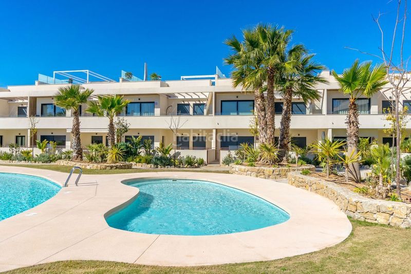 Foto cd9b63c0-7e47-41ec-9656-85b2e54744e0. Apartament amb piscina a La Veleta Torrevieja