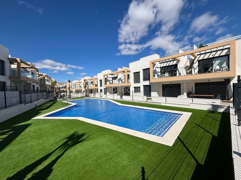 Foto 48675410-f5d0-490b-b6a3-824142c5741c. Apartament amb piscina a Lomas de Cabo Roig - Los Dolses Orihuela