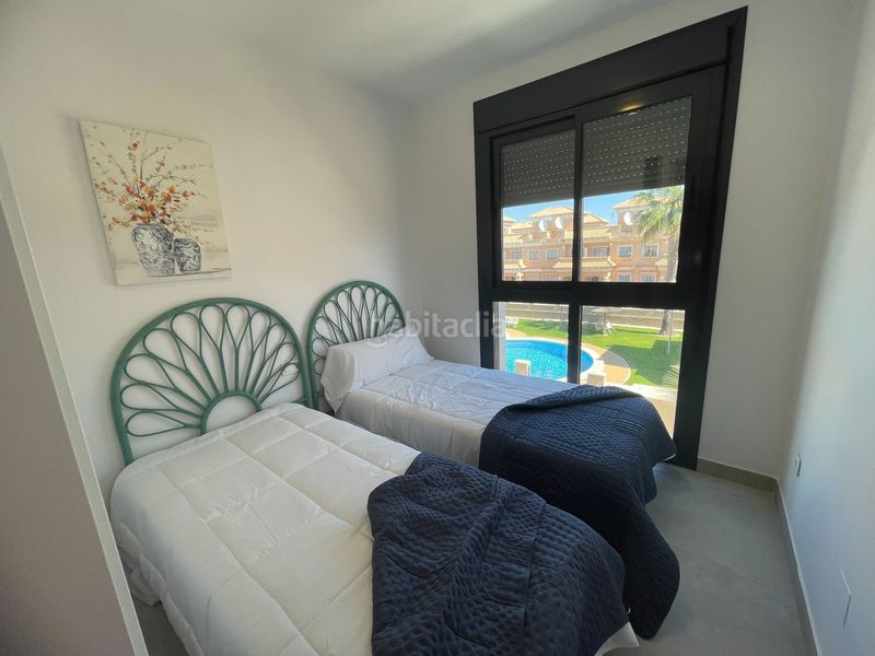 Foto 6575e066-a824-4cb3-a3ba-6e76e3be7423. Apartament amb piscina a Lomas de Cabo Roig - Los Dolses Orihuela