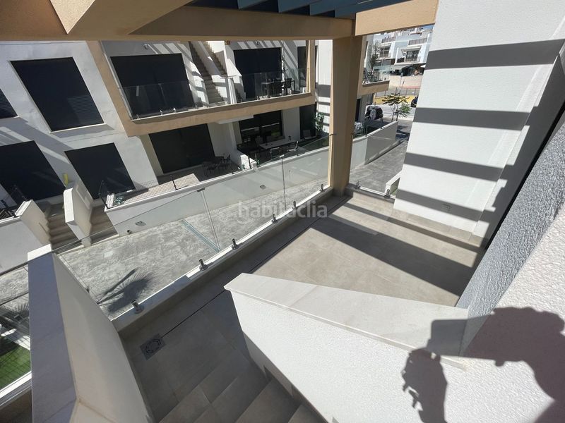 Foto 91df2833-04c4-4c93-b6da-78dd5a61257f. Apartament amb piscina a Lomas de Cabo Roig - Los Dolses Orihuela