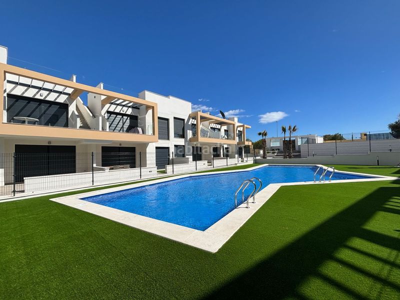 Foto b1d0479d-d674-44b5-a56c-2e307d645c90. Apartament amb piscina a Lomas de Cabo Roig - Los Dolses Orihuela