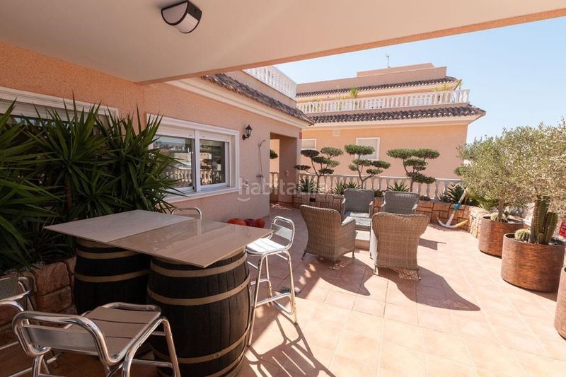 Foto 835b9768-a733-4a07-af15-870244d8554b. Apartament amb piscina a Cabo Roig Orihuela