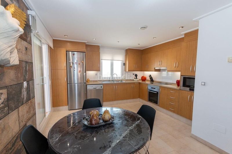 Foto acf18dcd-d633-4ebb-ba8b-22f354d6a79f. Apartament amb piscina a Cabo Roig Orihuela