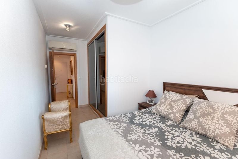 Foto d4e590e6-0bd8-4b28-a59c-b6a461f592a6. Apartament amb piscina a Cabo Roig Orihuela