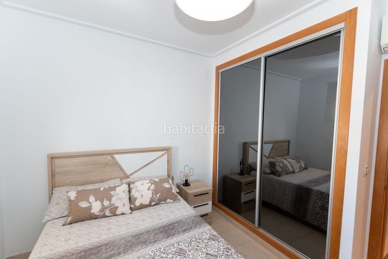 Foto dec6a53c-d92d-4b6d-8195-cbedb7f04780. Apartament amb piscina a Cabo Roig Orihuela