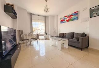 Appartement  Azorin. Piso en venta en pilar de la horadada  luminoso, céntrico y con