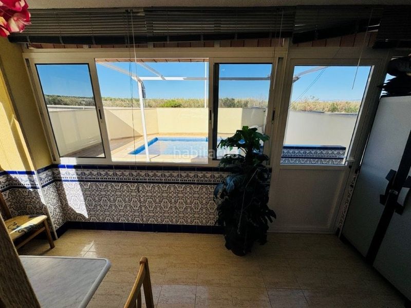 Foto 2956bfe6-4751-4cc1-9fcd-fbd21b5eea98. Casa adossada amb piscina a Cañada del Molino Torrevieja