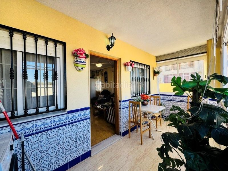 Foto cb03c32e-af5c-4c84-9e6f-608445047645. Casa adossada amb piscina a Cañada del Molino Torrevieja