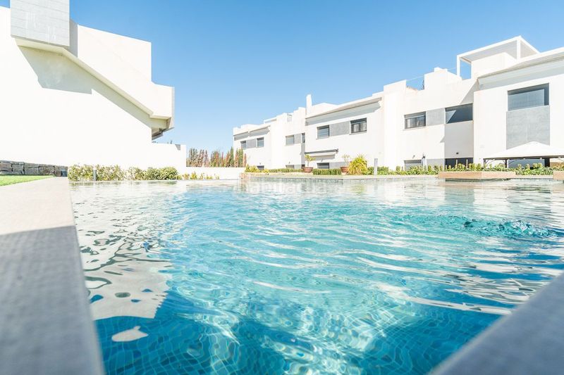Foto 96ee8a75-0ef8-4900-8c11-38e4250322d3. Apartament a pego a Los Balcones-Los Altos Torrevieja