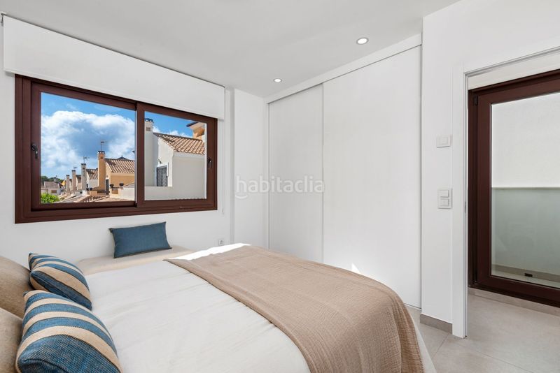 Foto 0abfbd58-6761-472a-8bd8-e693f20dbbb1. Casa amb piscina a Torre de la Horadada Pilar de la Horadada