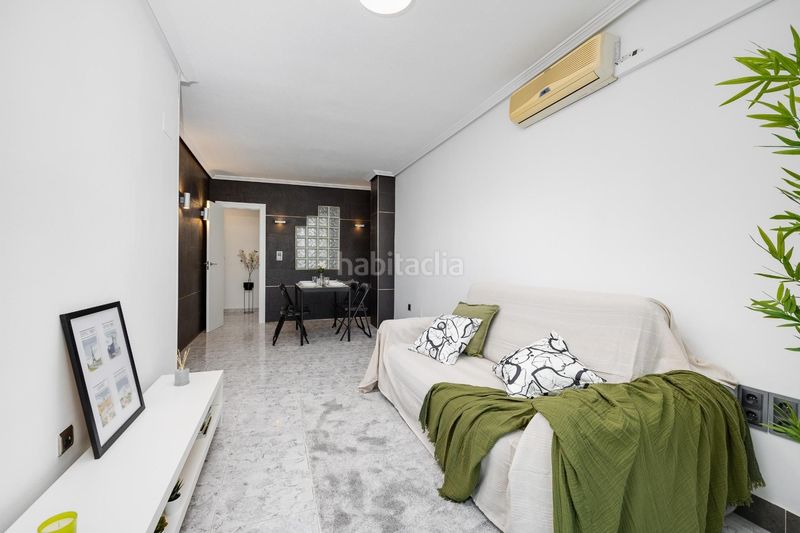 Foto e4079a67-e480-4ea8-88f4-3c28f5e40b30. Apartament amb piscina a nueva Torrevieja Torrevieja