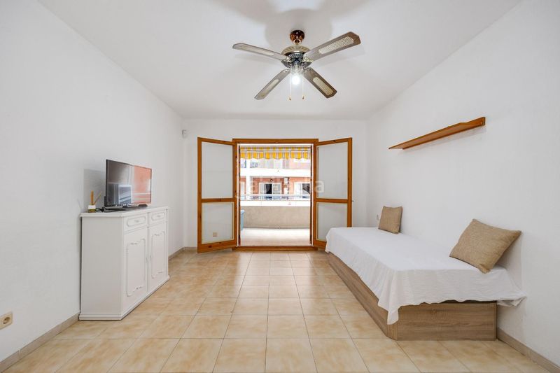 Foto 4549a72c-857c-4a64-96aa-9e6afafe86a6. Apartament amb piscina a El Acequión Torrevieja
