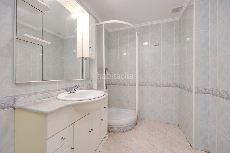 Foto 5212422b-b8eb-41e4-b026-fe6bdb82013f. Apartament amb piscina a El Acequión Torrevieja