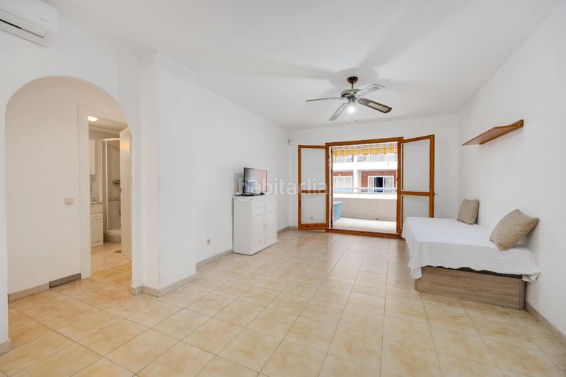 Foto 81703243-60ac-44dc-9c8c-609fe21e67ab. Apartament amb piscina a El Acequión Torrevieja