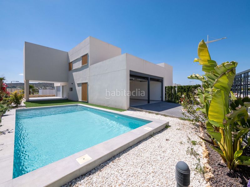 Foto 51ede6f2-fbb8-4223-838d-d94601573191. Casa amb piscina a Algorfa