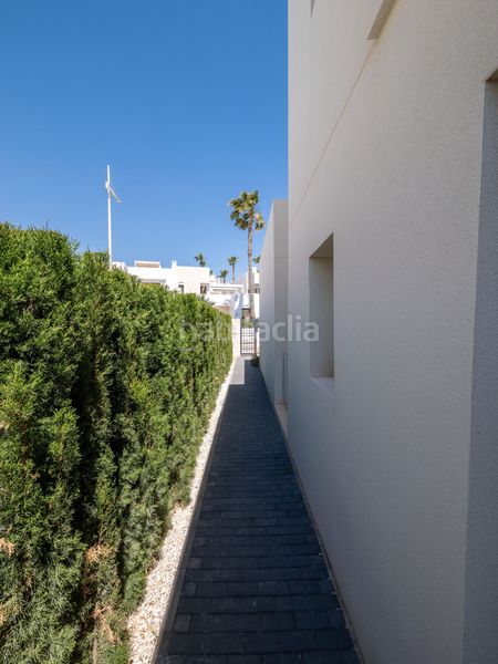 Foto d37eab79-fb5e-40ac-b1e5-83575cd8de0d. Casa amb piscina a Algorfa