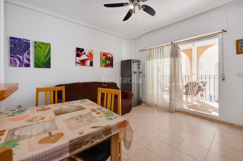 Foto 53390fcd-0991-46a0-ba45-82665961f2bb. Casa a ramón rubial 7 a La Veleta Torrevieja