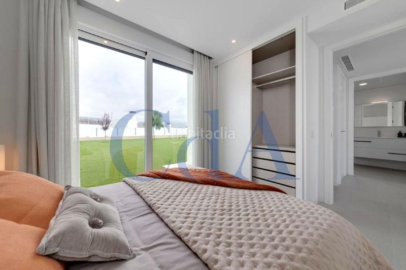 Foto 11ec25e4-325f-488b-bf6b-f91397d5a362. Casa amb piscina a Montnegre Alicante