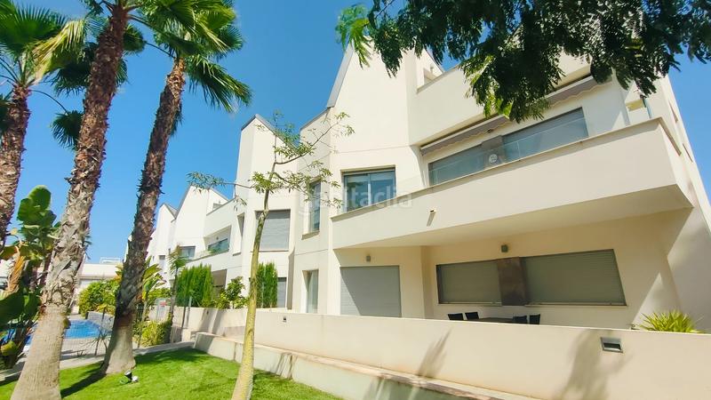Foto c14e4c82-05ca-4fd8-a4d8-a5d56316a8bb. Apartament amb piscina a La Veleta Torrevieja