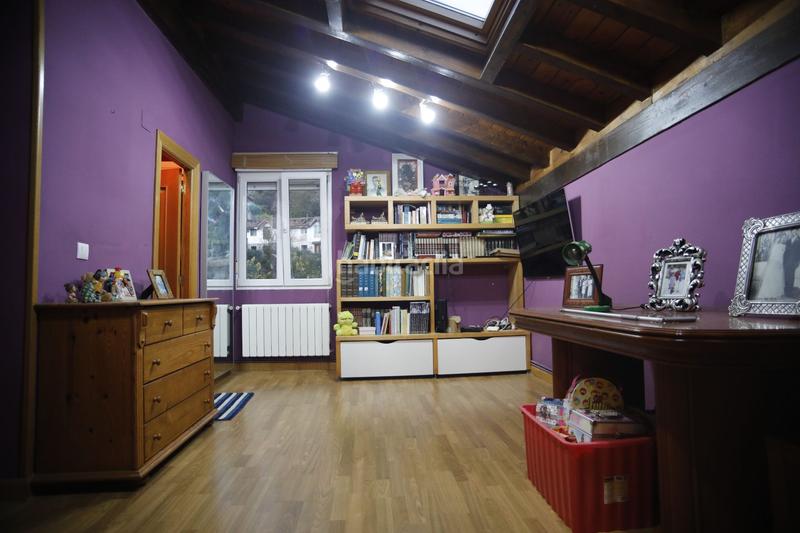 Foto 44e00cd9-8598-4d44-9241-eef70937aacb. Casa con riscaldamento in Peñacastillo - Nueva Montaña Santander