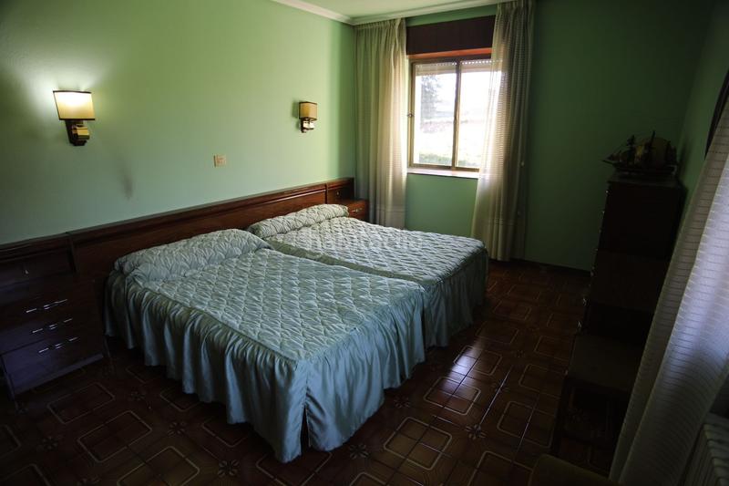 Foto 0ae28e82-773b-4ec6-806e-76d05f8f7607. Casa casona montañesa y gran finca urbana en la veguilla en Reocín