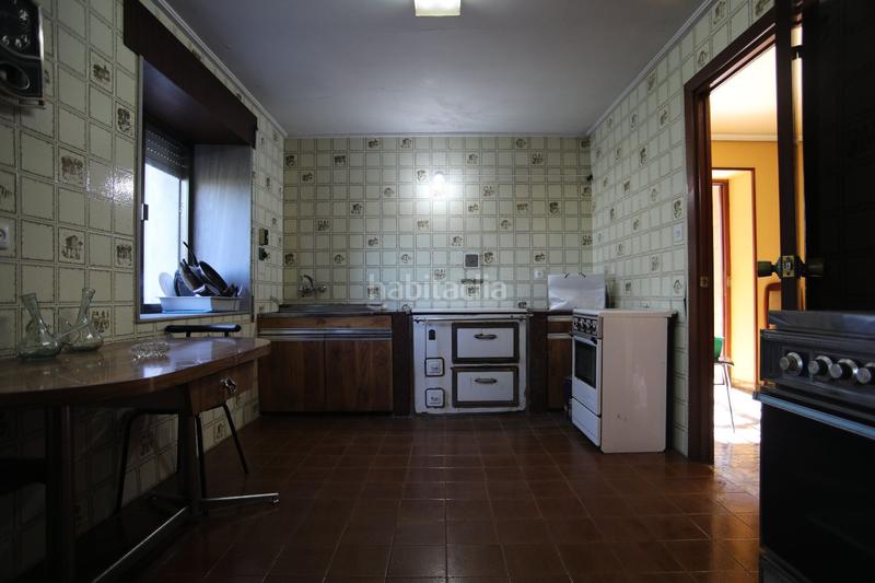 Foto 9a3b168d-6a13-4f1c-8ff3-3fa93b5701db. Casa casona montañesa y gran finca urbana en la veguilla en Reocín