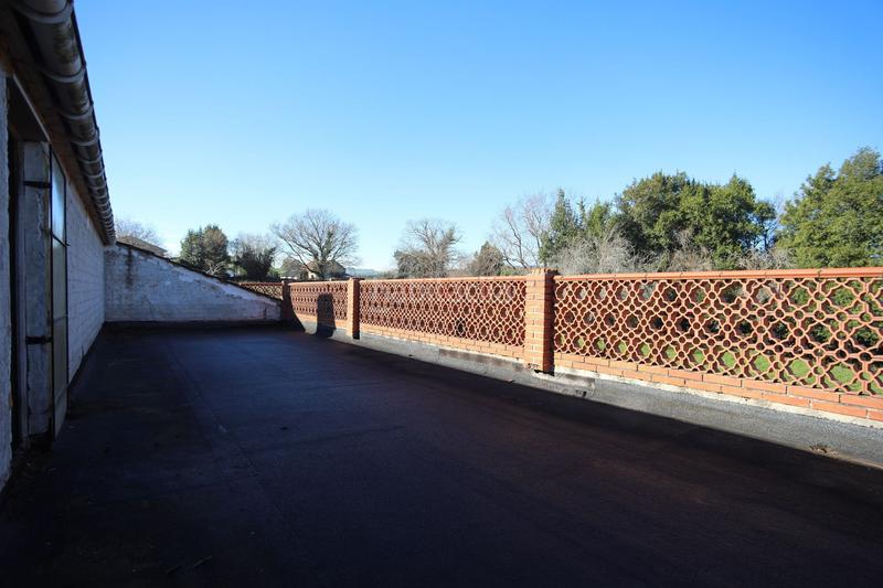 Foto b2a6acf3-b3dc-438c-adec-df22ac366f85. Casa casona montañesa y gran finca urbana en la veguilla en Reocín