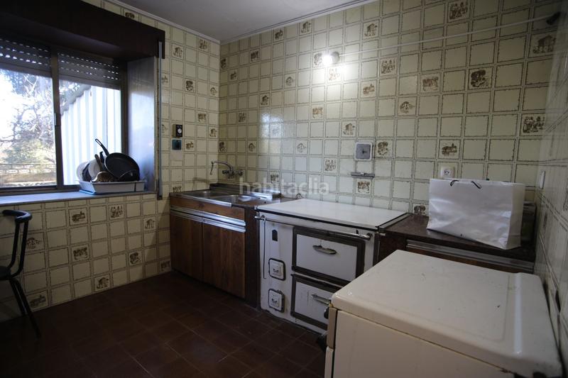 Foto d98ca594-4a7a-45e2-97d5-c5a9eef0e057. Casa casona montañesa y gran finca urbana en la veguilla en Reocín