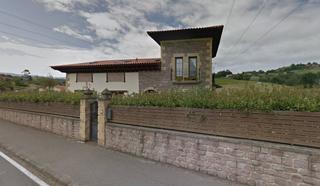 Maison  La virgen. Chalet en venta en udías cantabria con inquilino  gran oportunid