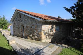 Casa  Larga. Casa de piedra en mercadal  cartes