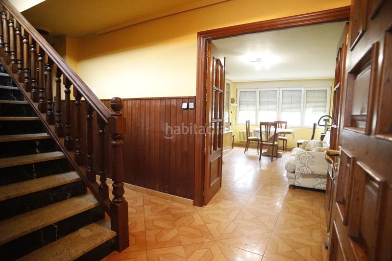 Foto 0eedfae9-96f4-4f11-86f4-6d32d4d331ac. Casa amb calefacció aparcament a Castañeda
