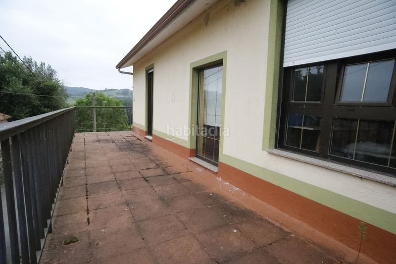 Foto b545a913-468a-4484-9514-c6d03b8b7550. Casa amb calefacció aparcament a Castañeda