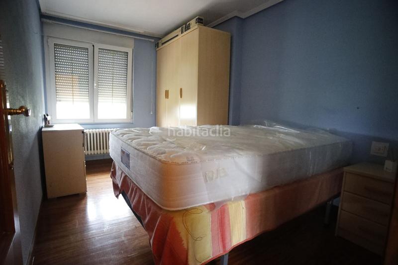 Foto c2be9cb2-8d65-4455-8e66-9e46906824e5. Casa amb calefacció aparcament a Castañeda