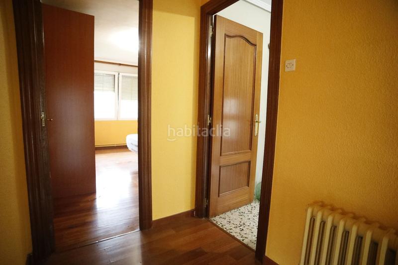 Foto f34d706f-2815-45e8-adca-2b72314ede03. Casa amb calefacció aparcament a Castañeda