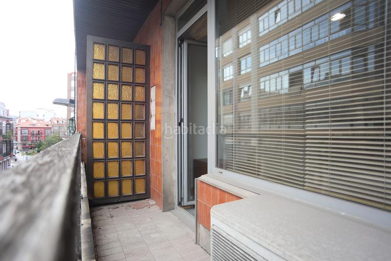 Foto 3a22620c-2eda-4108-b4ef-f7a9fca03cb5. Pis a jose maría pereda 15 a Centro Torrelavega