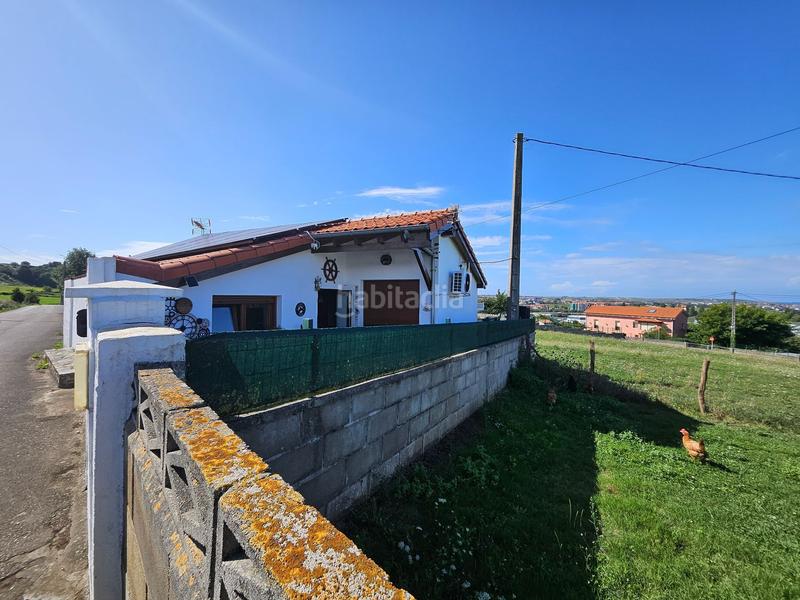 Foto a36ce2f0-06d2-4d96-a3e0-5a73d079e398. Casa amb calefacció a Igollo Camargo