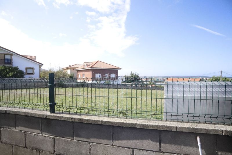 Foto e7b77aa4-c4df-48f5-8b0d-2ba6263970b7. Casa amb calefacció a Igollo Camargo