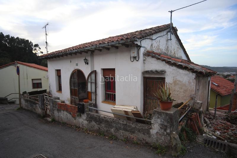 Foto f4ff17a0-d152-40e7-92a3-1b2d4f5b2079. Casa in Nueva Ciudad Torrelavega