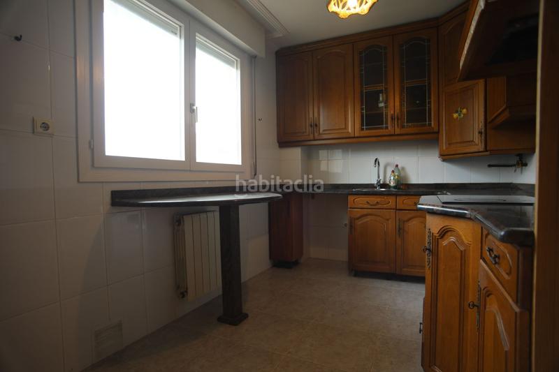 Foto 88db7721-3d65-4cd2-ac11-ca8b9e81a6ec. Casa amb calefacció a Tanos Torrelavega