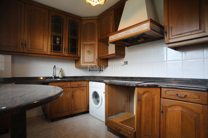 Foto 8dc6f980-2728-46a1-831c-8af9126d232d. Casa amb calefacció a Tanos Torrelavega