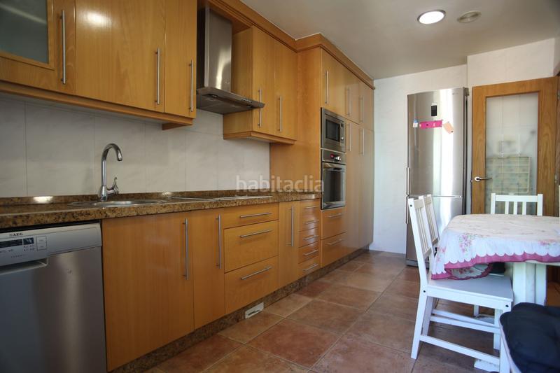 Foto c0da7240-bb04-4c03-9c57-ca4dfc90bb53. Dúplex amb calefacció a El Parque - Zapatón Torrelavega