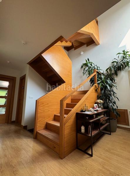 Foto 01451ad9-5b44-4aec-a9fa-b3086a1d2f28. Casa amb calefacció a Mompia Santa Cruz de Bezana