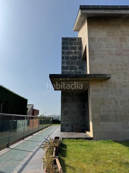 Foto 02bb2ecc-7663-4b7e-871e-28ffdb6e6ca4. Casa amb calefacció a Mompia Santa Cruz de Bezana