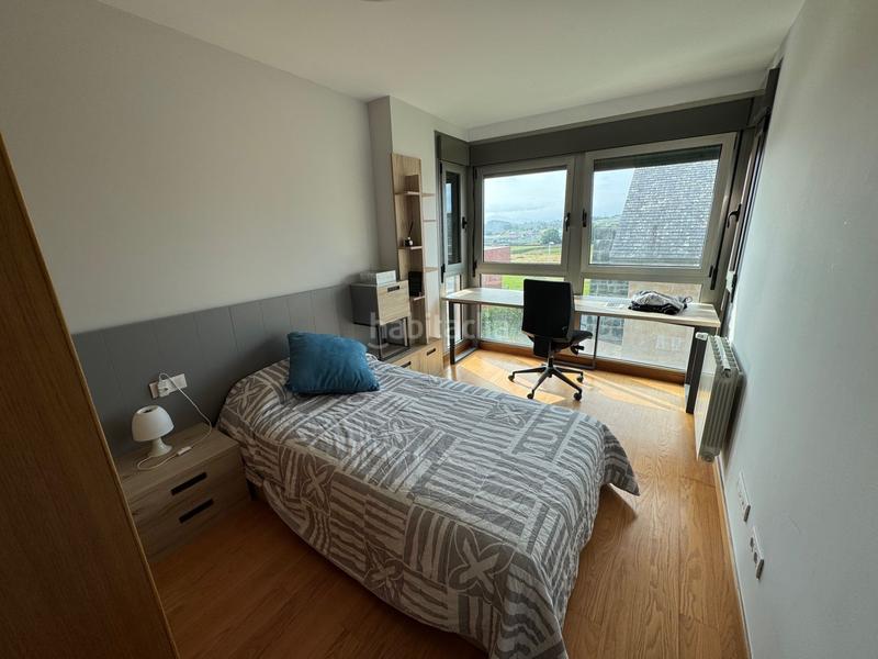 Foto 414ae0c9-3b98-449d-8218-1151074192a2. Casa amb calefacció a Mompia Santa Cruz de Bezana