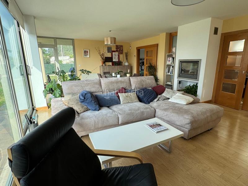 Foto 8e125e73-674b-443c-aada-8202b39f552d. Casa amb calefacció a Mompia Santa Cruz de Bezana