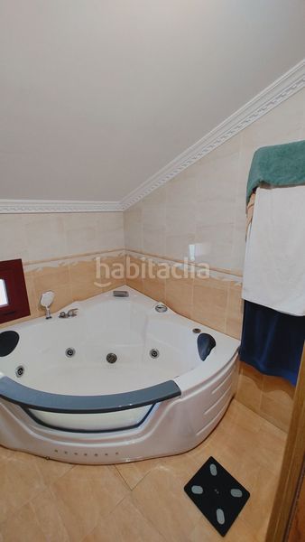 Foto 1dd13eb3-60b4-4ccb-ac23-368666933c70. Casa amb piscina a Santa María de Cayón